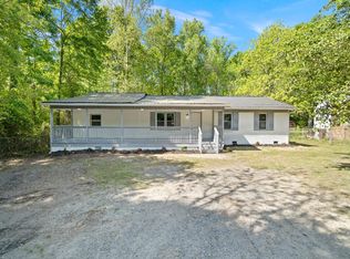 128 Sunset Ln, Bessemer City, NC 28016