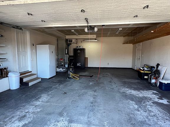 4th image of 1423 E Hidden Ranch Loop