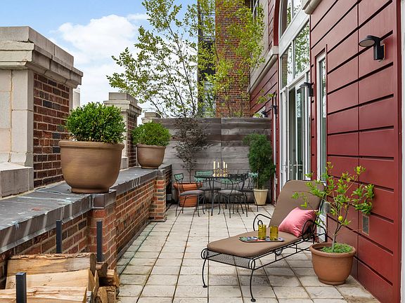 5th image of 141 E 88th St Penthouse S
