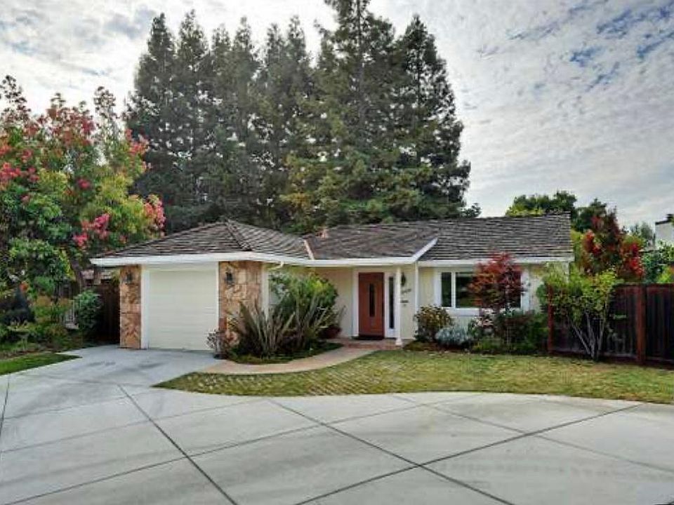 1st image of 10426 Alicia Ct