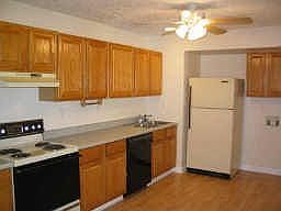 2nd image of 3585 Lacon Rd