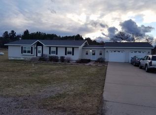 N425 Setter Ln, Waupaca, WI 54981