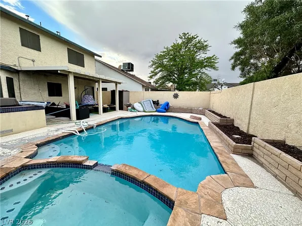 6316 Copperfield Ave, Las Vegas, NV 89108