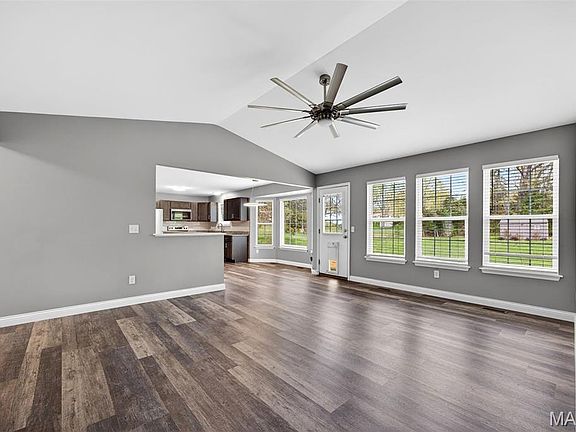 3rd image of 64 David Dr