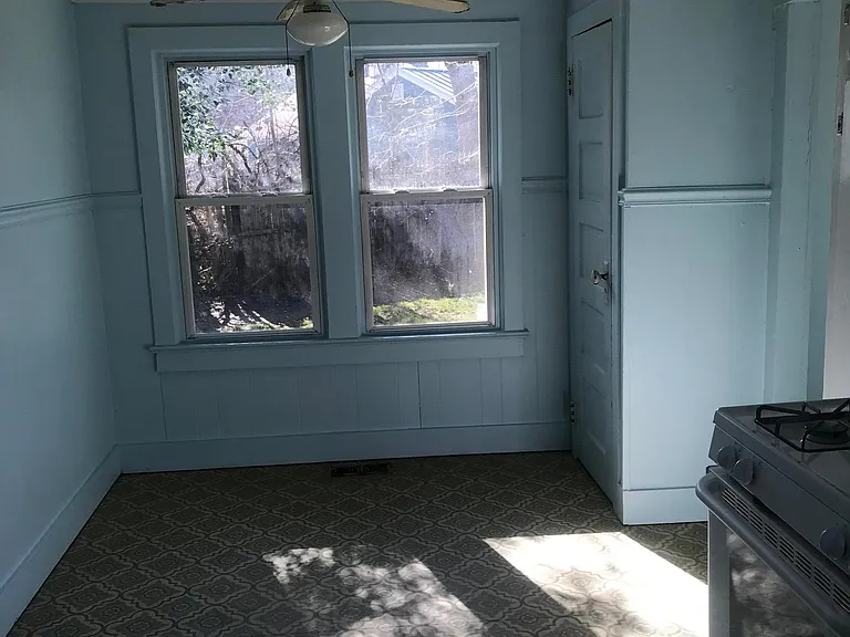 25 Pine St — Photo 12