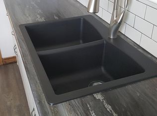 2676 N 70th St, Wauwatosa, WI 53213