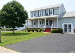 7430 Pineleaf Dr, North Chesterfield, VA 23234