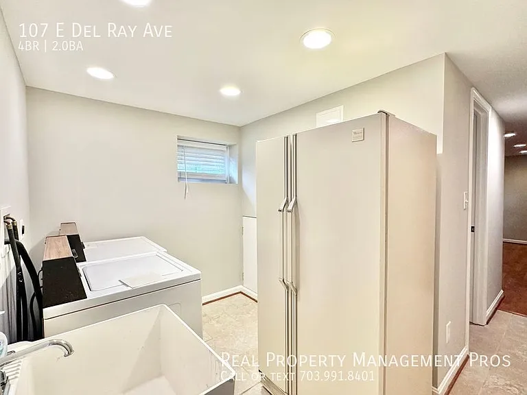 107 E Del Ray Ave — Photo 35