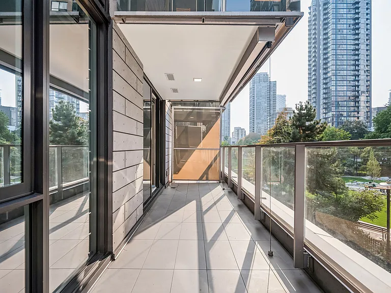 1107 Richards St #201 — Photo 14