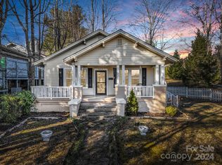 905 Kanuga Rd, Hendersonville, NC 28739