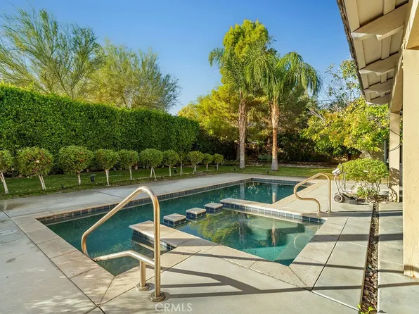 1820 E Racquet Club Rd, Palm Springs, CA 92262