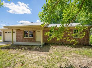 100 Hop Anderson Ln, Gainesboro, TN 38562