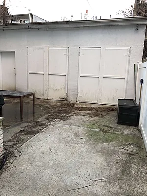 Rented by Nooklyn NYC LLC | media 24