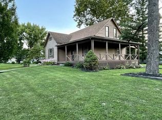 307 Cook St, Troy, IL 62294