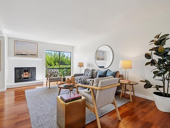 2nd image of 35 Wordsworth Court