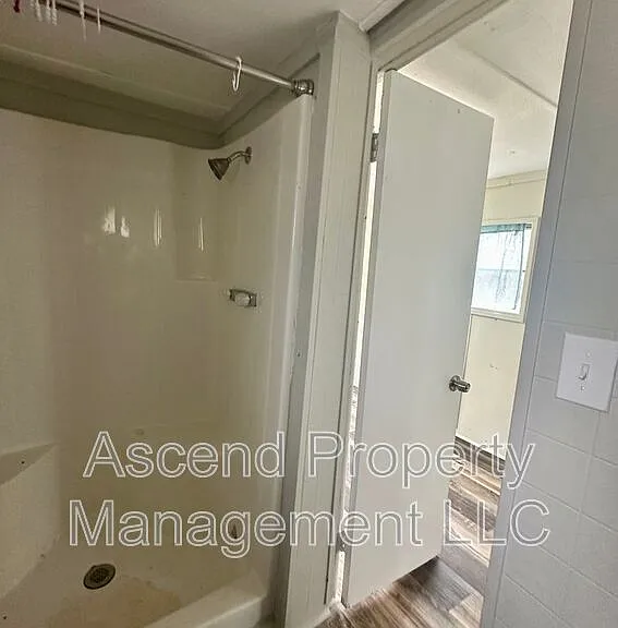 1931 Wilkes Ave — Photo 6