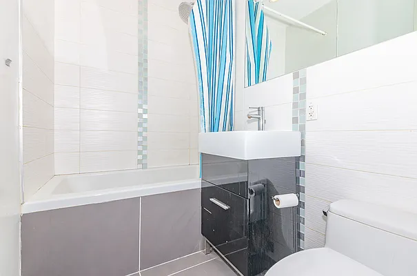 Rented by RENTBK LLC | media 10