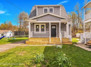 726 Lackawanna Ave, Mayfield, PA