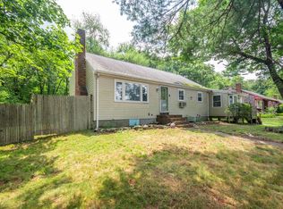 81 Border Rd, Holbrook, MA 02343