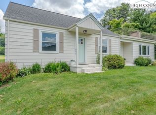 1821 Deerfield Rd, Boone, NC 28607