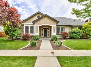 1037 W Bacall St, Meridian, ID 83646