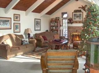 93 Old Church Ln, South Williamsport, PA 17702