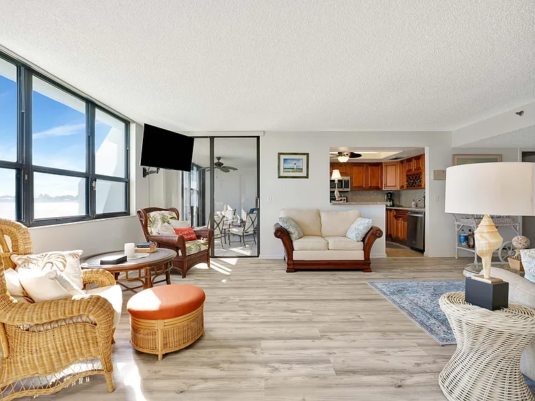 1542 Jupiter Cove Dr #104 — Photo 10