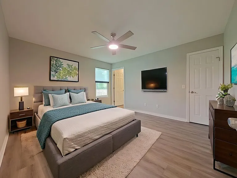 7738 Lola Cir — Photo 12