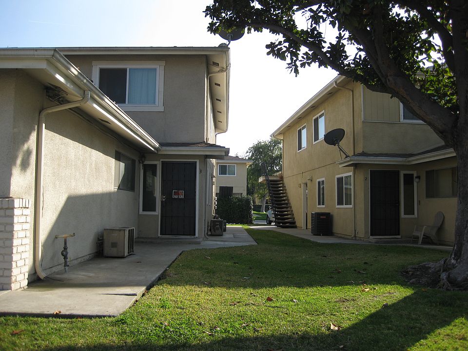 1st image of 18220 Camino Bello APT 3