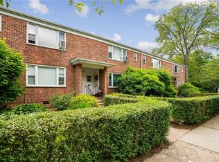 65 Carpenter Ave APT B, Mount Kisco, NY 10549