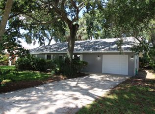 735 Horseman Dr, Port Orange, FL 32127