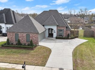 10940 Springtree Ave, Baton Rouge, LA 70810