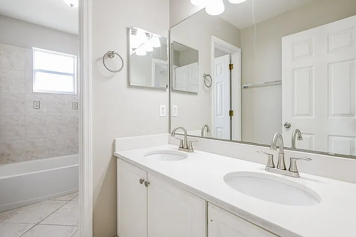 4648 Fairy Tale Cir — Photo 8