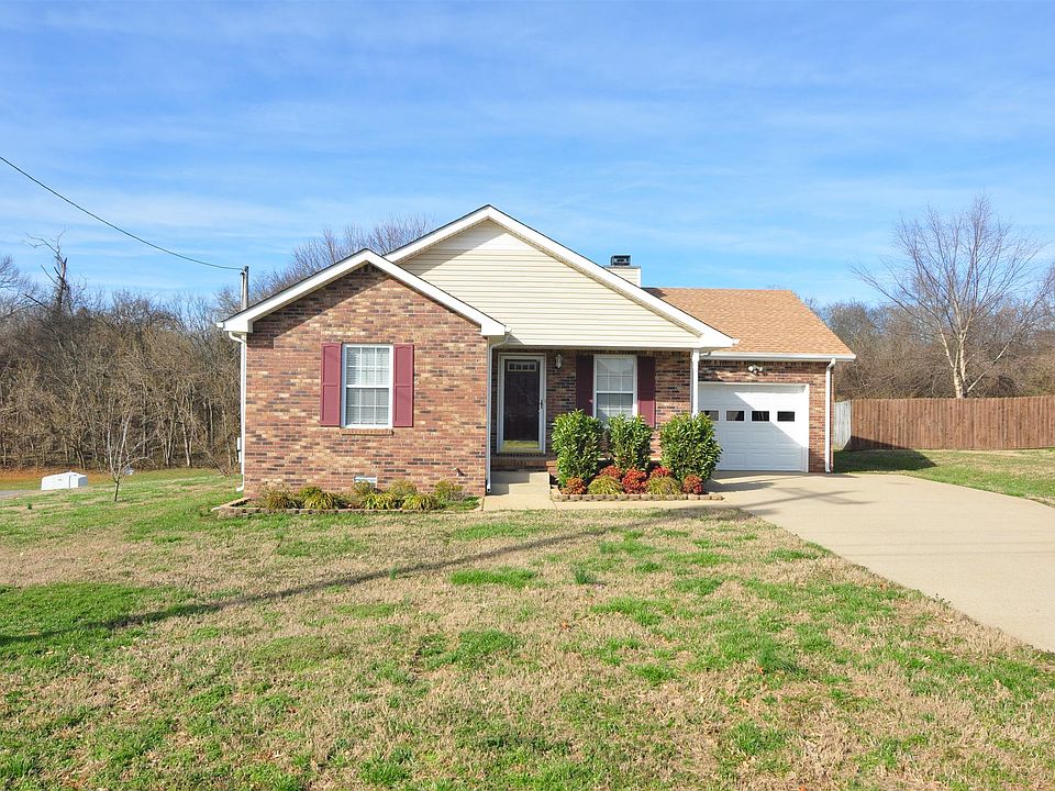 1st image of 1962 Berkshire Dr