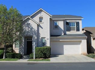621 W Fontaine Ln, Clovis, CA