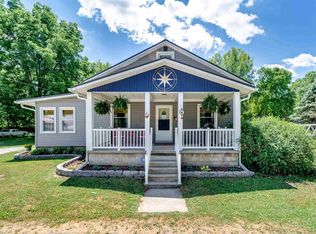 318 Cook St, Delphi, IN 46923