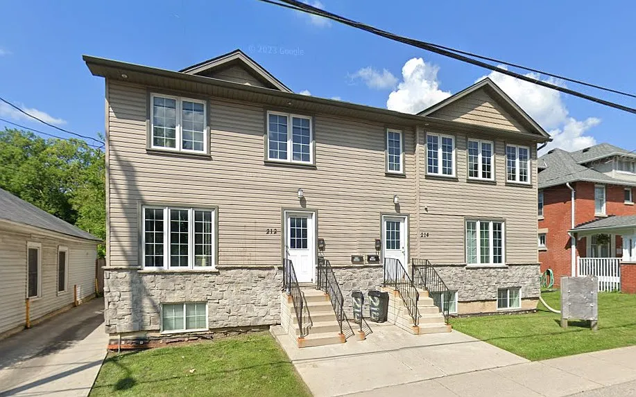 214 Wharncliffe Road North — Photo 1