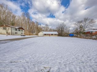 519 Irwin Dr, Powell, TN 37849