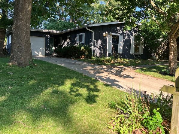5338 N Stephen Dr