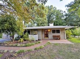 2225 Lane Rd, Greensboro, NC 27408