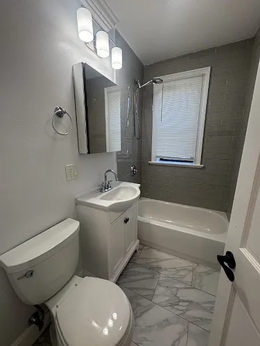 435 Walnut Ave #4 Photo 1