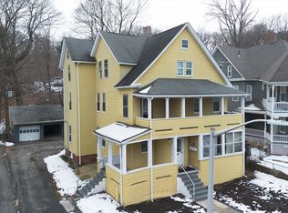 44 Uxbridge St, Worcester, MA 01605