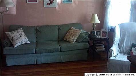 4th image of 157 Garrison Ave