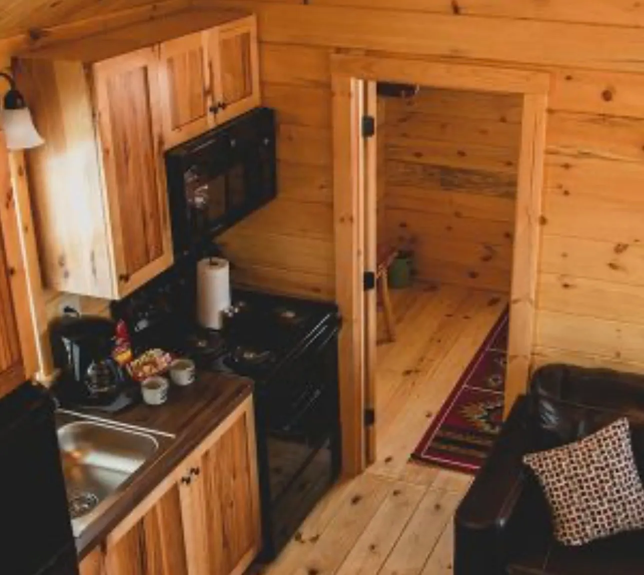 1 bed, 950 sqft, $2,400 — Photo 1