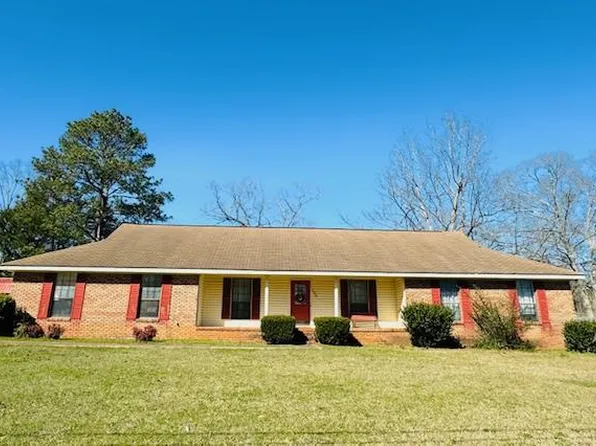 104 Briarwood Dr, Monroeville, AL 36460