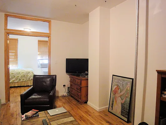 Rented by DSA Realty | media 22