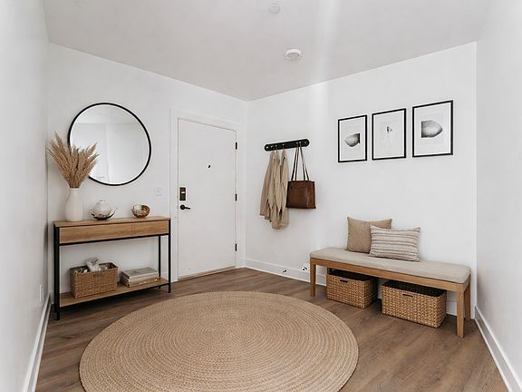 5th image of 2704 Clifton Ave Unit 203