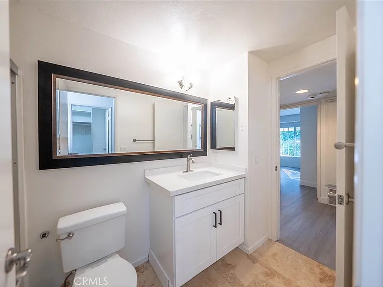 71 Woodleaf — Photo 10