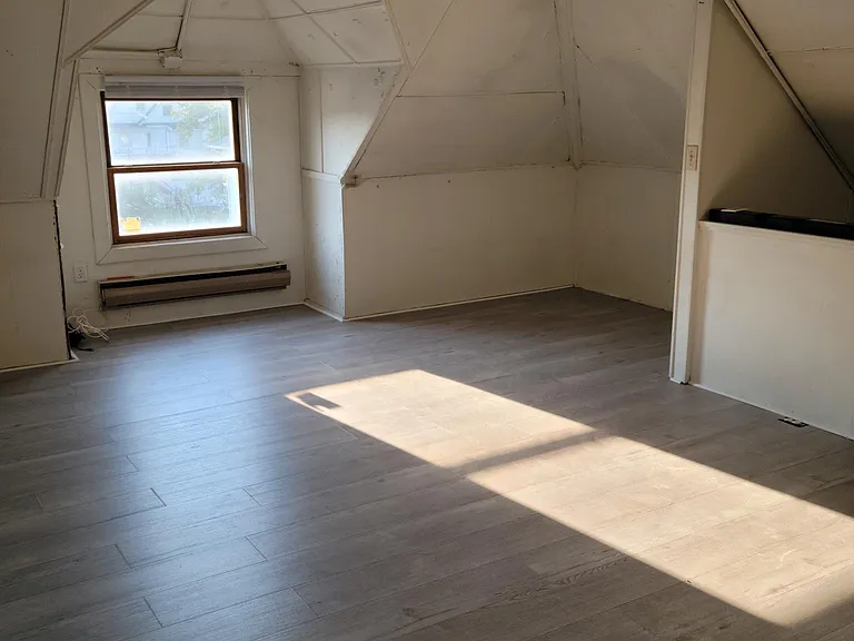 2116 Olive St #3 — Photo 16