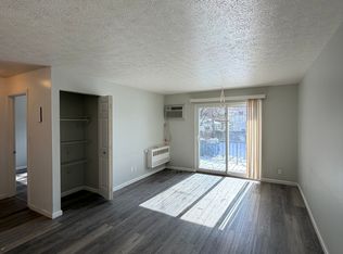 13395 Madison Ave APT 102, Lakewood, OH